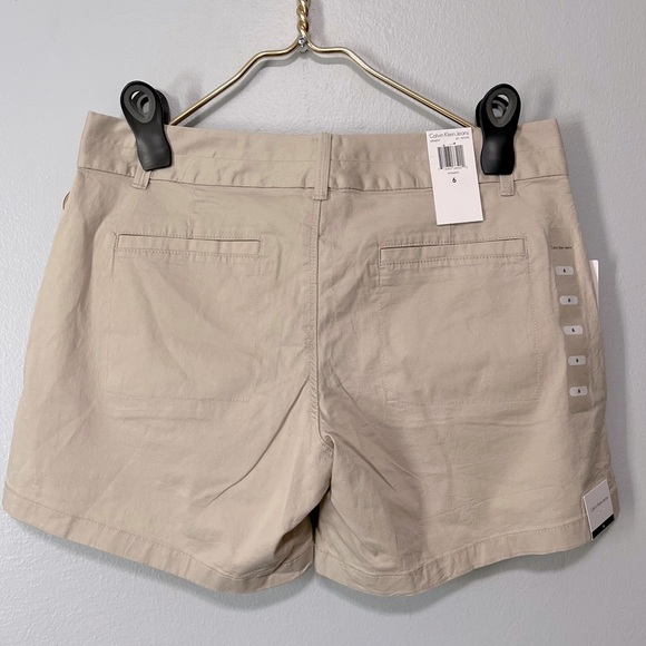 NWT Calvin Klein Khaki Shorts - Picture 2 of 6